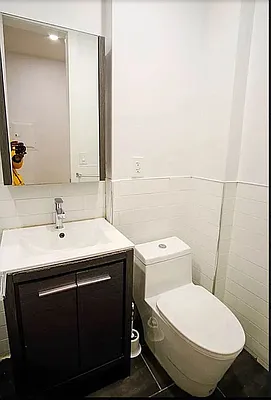 Rented by REAL New York | media 9