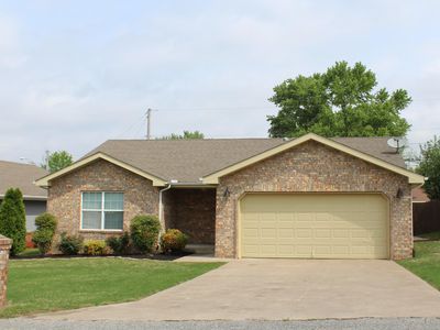 1507 W 9th St, Grove, OK, 74344