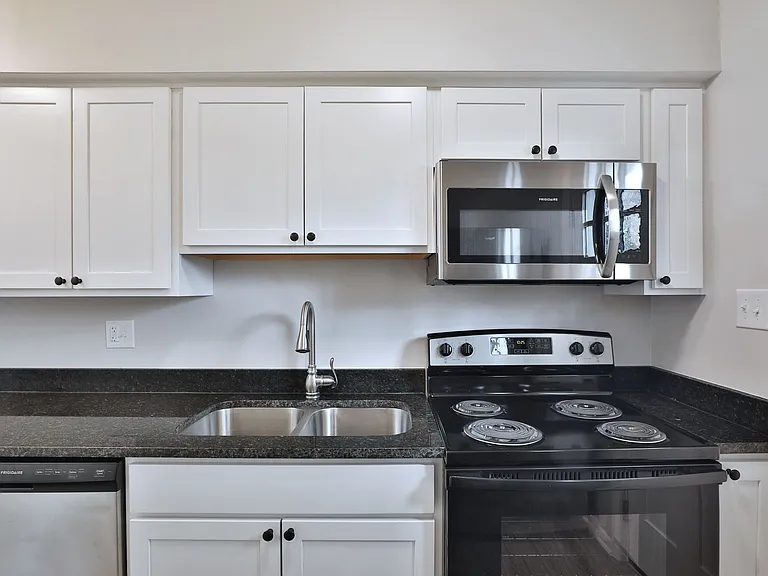 154 Fairway Dr — Photo 20