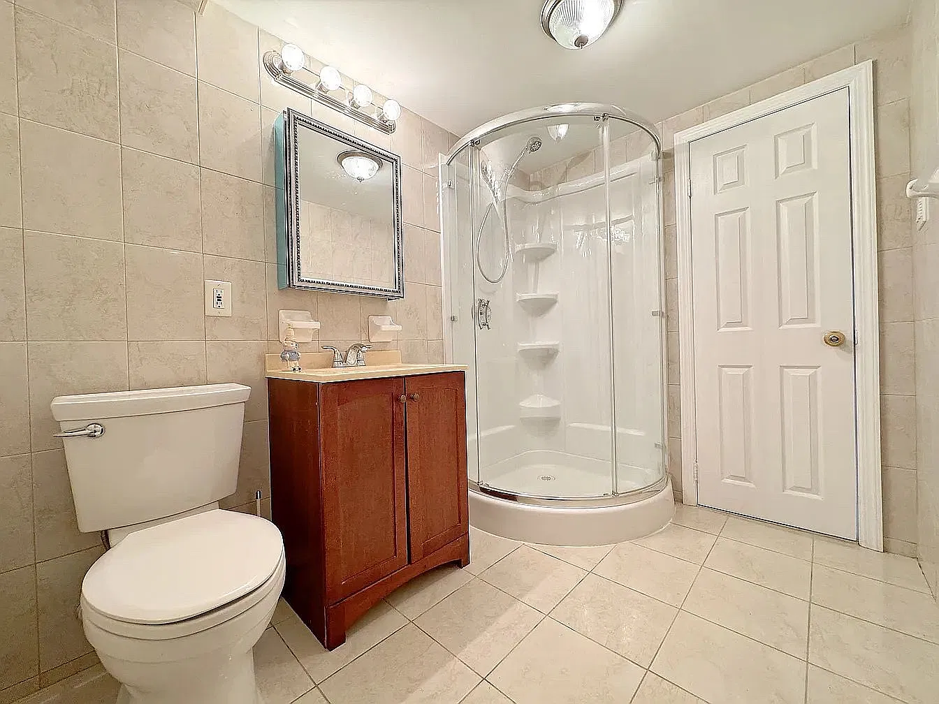 2 bed, $2,300 — Photo 3