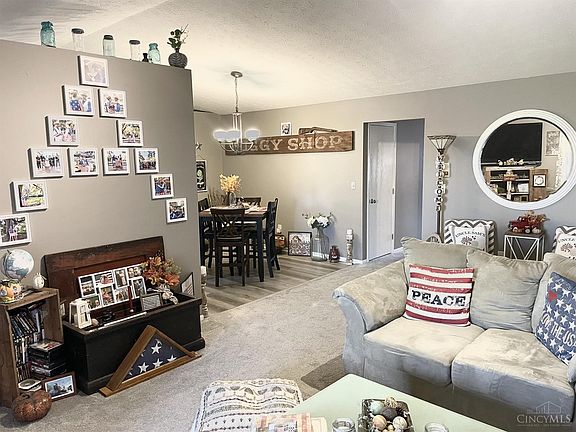 5th image of 4234 Victorian Green Dr Unit 39