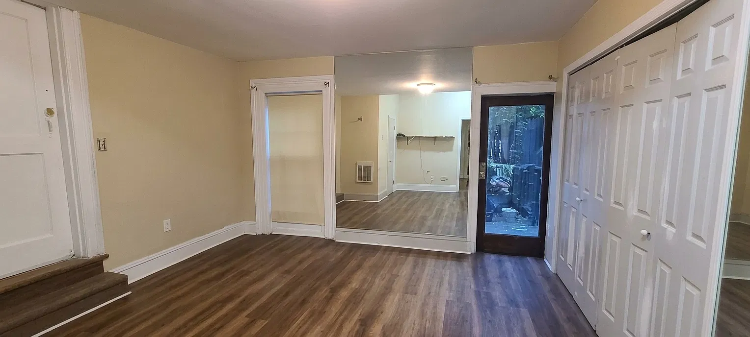 285 Lark St — Photo 3