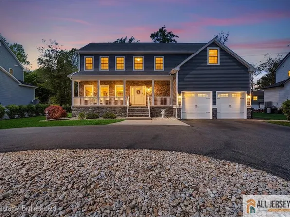 316 Mantoloking Rd, Brick, NJ 08723