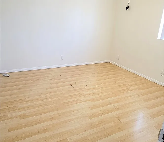 15351 Orange Ave #26 — Photo 10