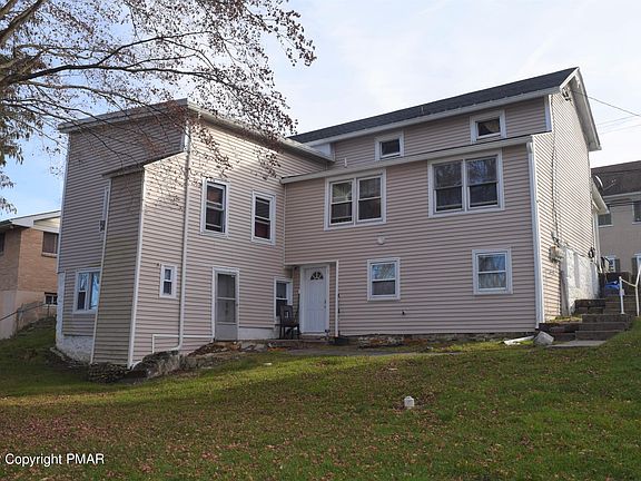 3rd image of 2550 N Delaware Dr
