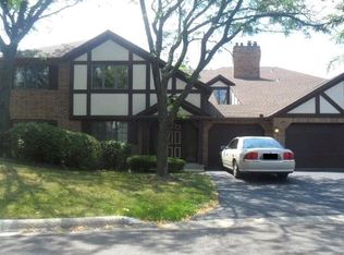 7933 W Golf Dr APT 2B, Palos Heights, IL 60463