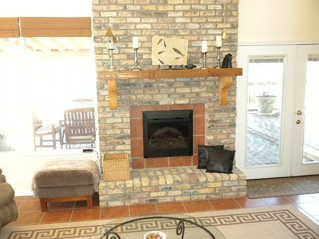 2nd image of 88 Arbor Pl