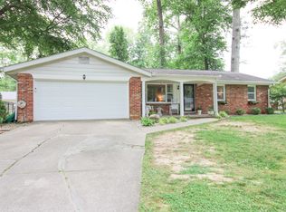 340 Woodside Dr, North Vernon, IN 47265