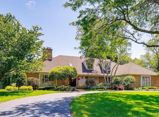 1725 Galloway Cir, Inverness, IL 60010