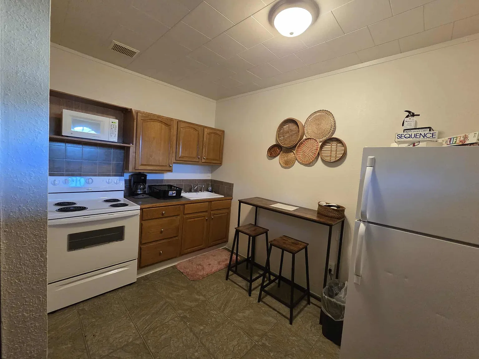 2 bed, 640 sqft, $1,450 — Photo 3