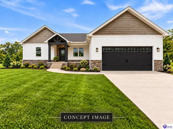 223 Emmaus Cir, Elizabethtown, KY 42701