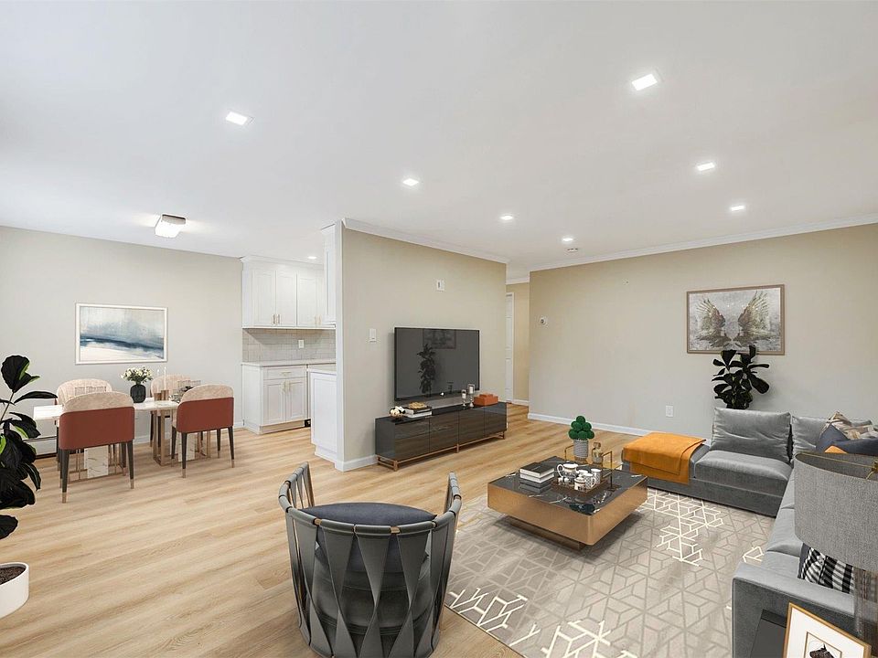 1st image of 176 Jervis Avenue #176