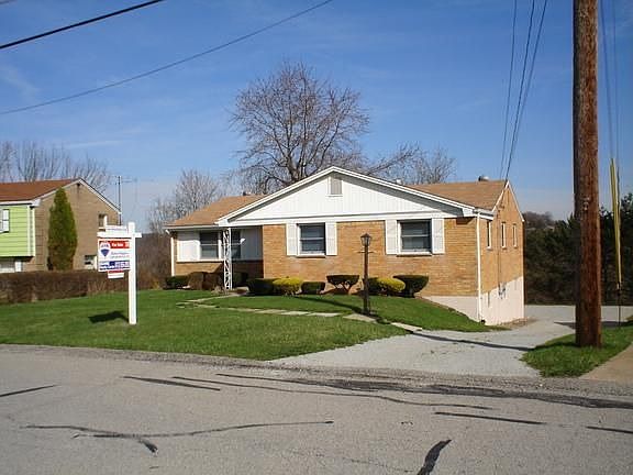 2nd image of 160 McAlister Dr