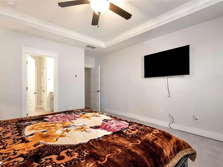 6968 Manchester Dr — Photo 26