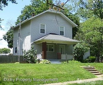 1st image of 502 Highland St