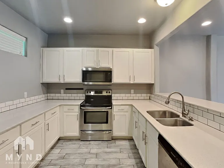 1746 N Reno Dr #1746 — Photo 6