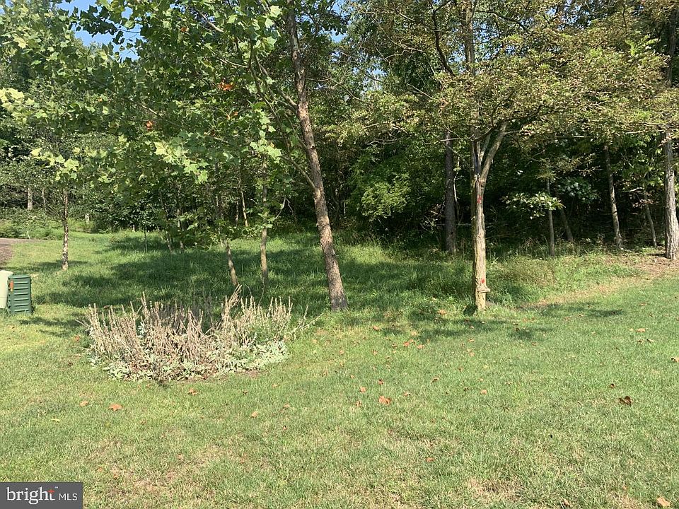 2nd image of 10610 Pearl View Pl