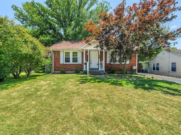 9336 Crawford Ave, Saint Louis, MO 63144