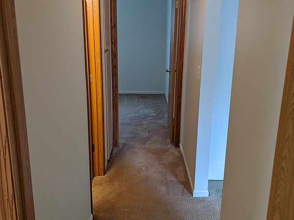 5th image of 4867 Greenfield Dr #2