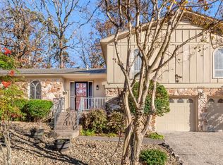 2811 Breckenridge Dr, Little Rock, AR 72227