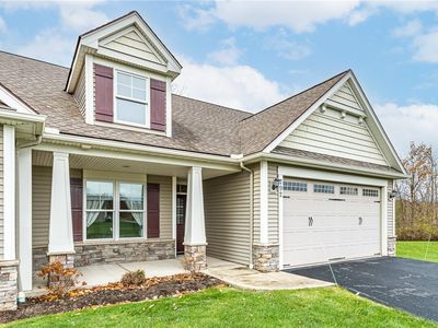 292 Carriage Path Ct, Webster, NY, 14580