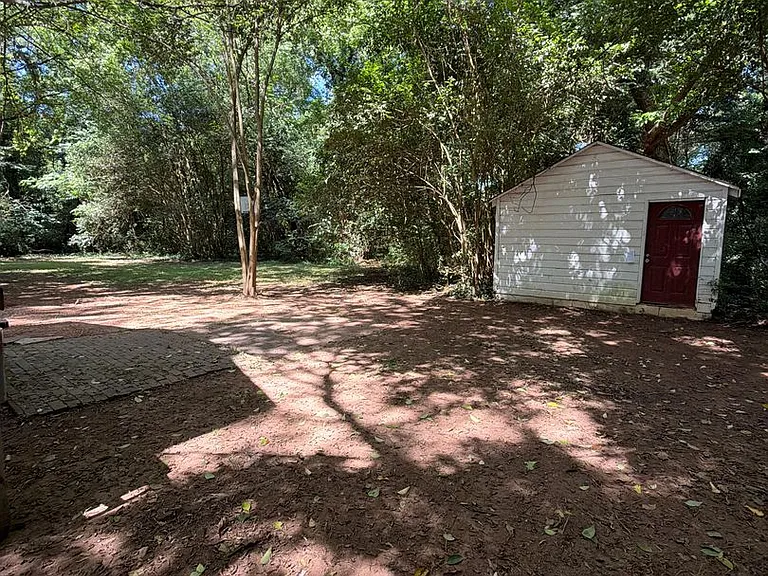 3516 Eastway Dr — Photo 14