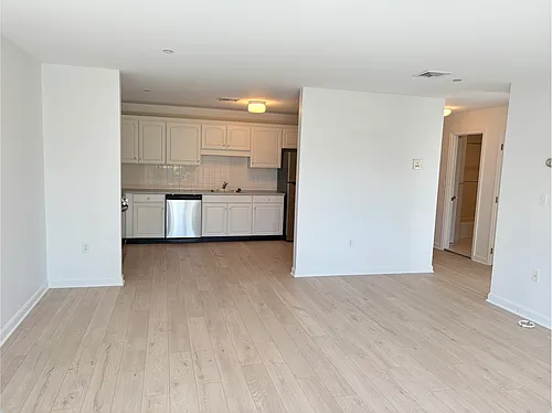 137 Florence St #135/27 Photo 1