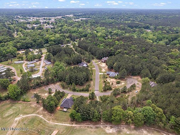 4th image of Clubview Dr Lot 2