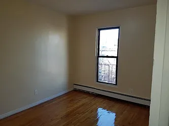 Rented by Aamen Realty