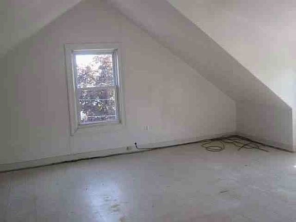 2nd image of 91 Linden Ave
