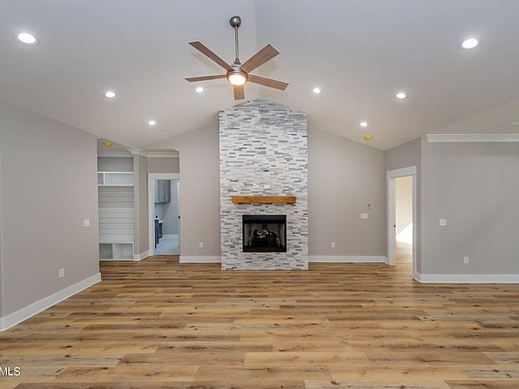 4th image of 204 Ogana Ln Lot 9