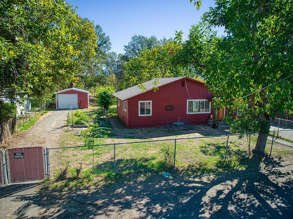 1st image of 3590 Harris Avenue