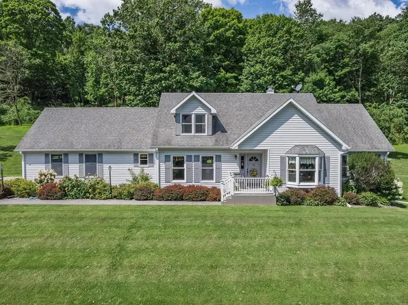 26934 Meadowlark Lane, Richland Center, WI 53581