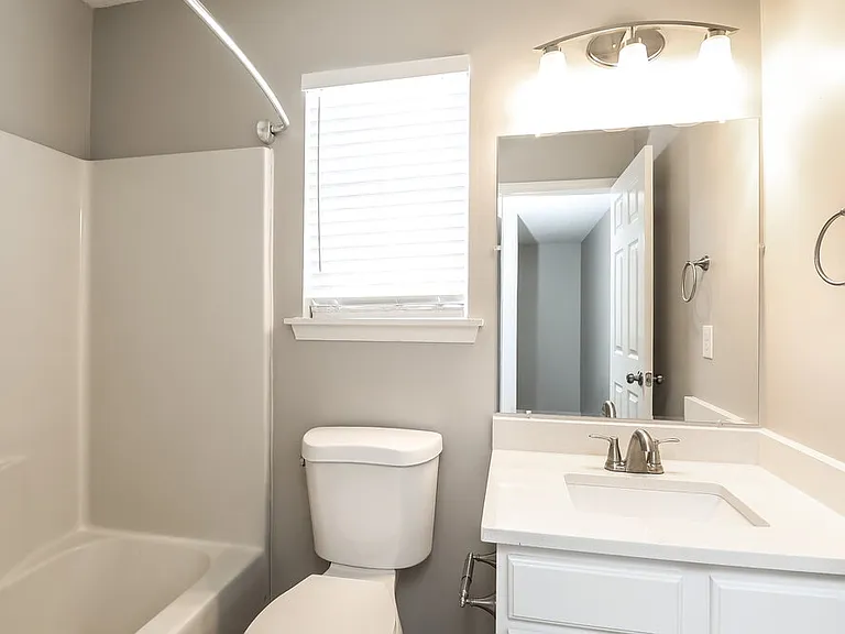 137 Lantana Dr — Photo 15