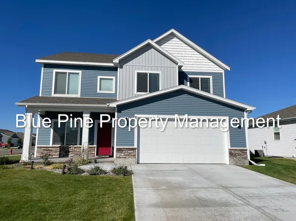 381 Victoria St, Ammon, ID 83401