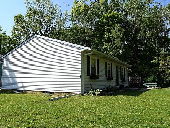 4th image of 5140 Sullivant Ave