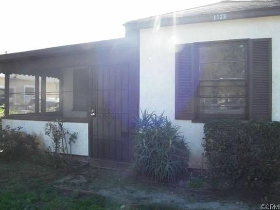 3rd image of 1123 Magnolia Ave