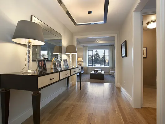 Rented by Sotheby's International Realty | media 32