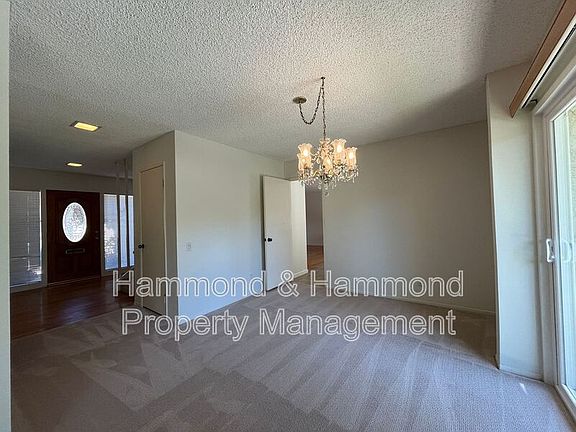 4th image of 3804 Mainsail Cir