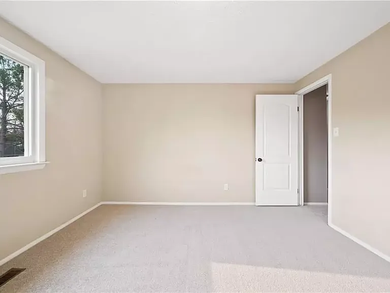909 Fluvanna Rd — Photo 14