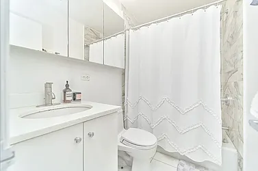 Rented by Living New York