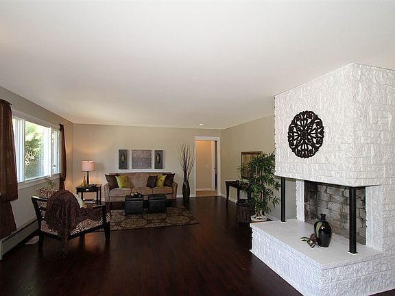 2nd image of 24012 17th Ave S