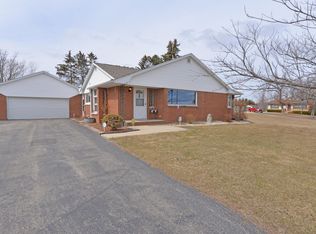 1304 York St, Union Grove, WI 53182