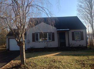 221 Everingham Rd, Syracuse, NY 13205