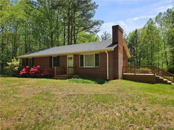 12920 Francisco Rd, Farmville, VA 23901