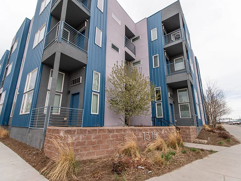 Sheridan Station Lofts — Photo 18