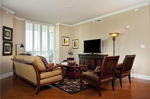 4th image of 450 Knights Run Ave Unit 807