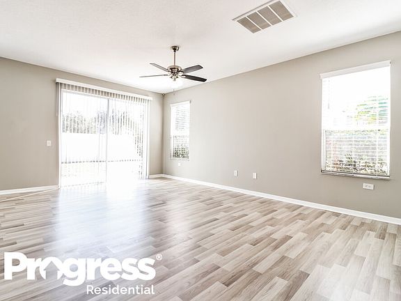 5th image of 18410 Cypress Bay Pkwy