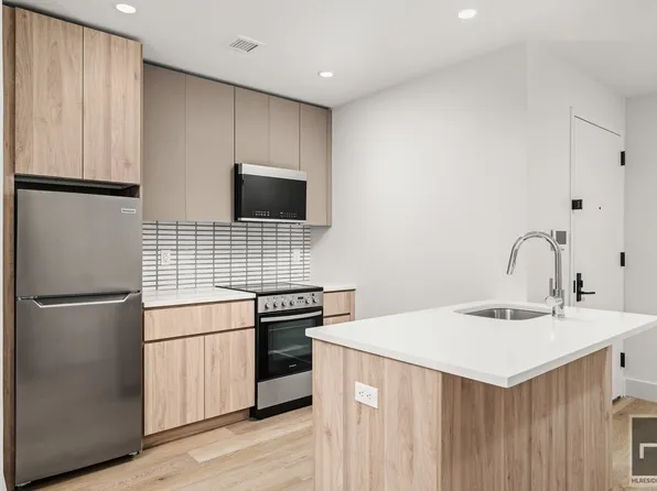 91 Bruckner Boulevard image 1 of 7