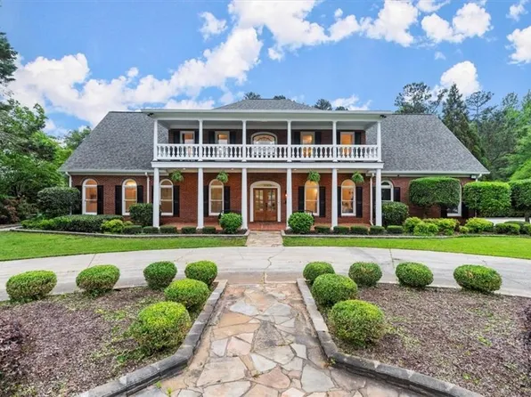 5659 McEver Rd, Flowery Branch, GA 30542